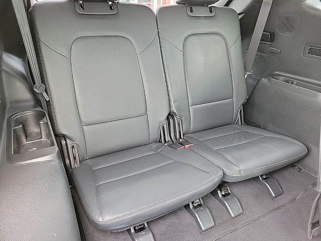 Thumbnail: 2018 Hyundai Santa Fe - 16