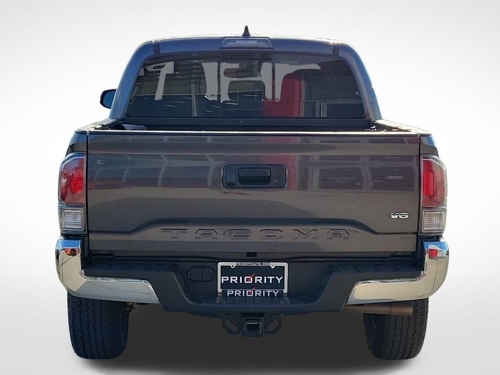 Thumbnail: 2021 Toyota Tacoma - 4