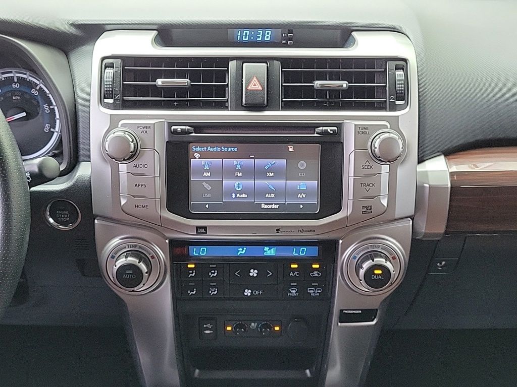 Thumbnail: 2014 Toyota 4Runner - 25