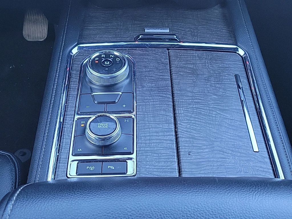 Thumbnail: 2018 Ford Expedition - 20