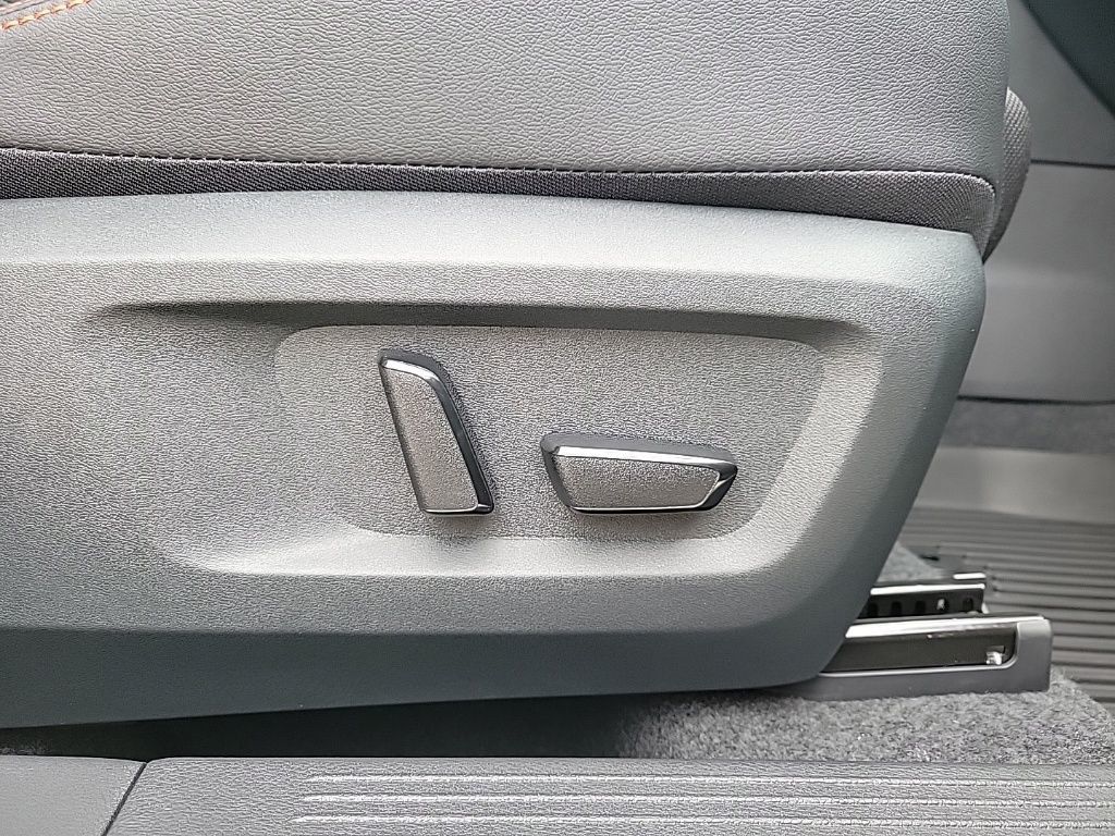 Thumbnail: 2026 Nissan Rogue - 18