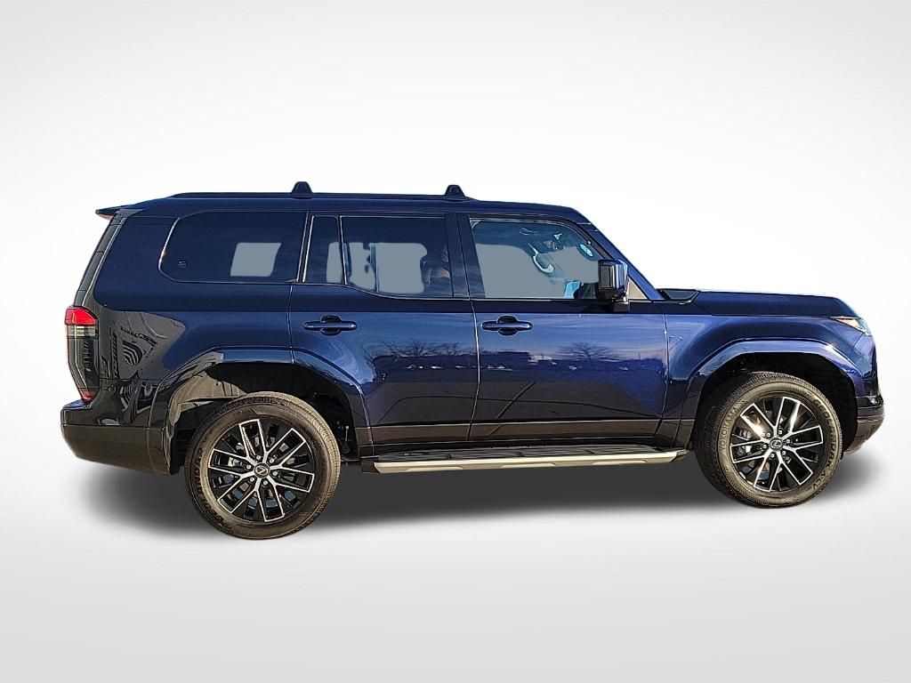Thumbnail: 2024 Lexus GX - 5