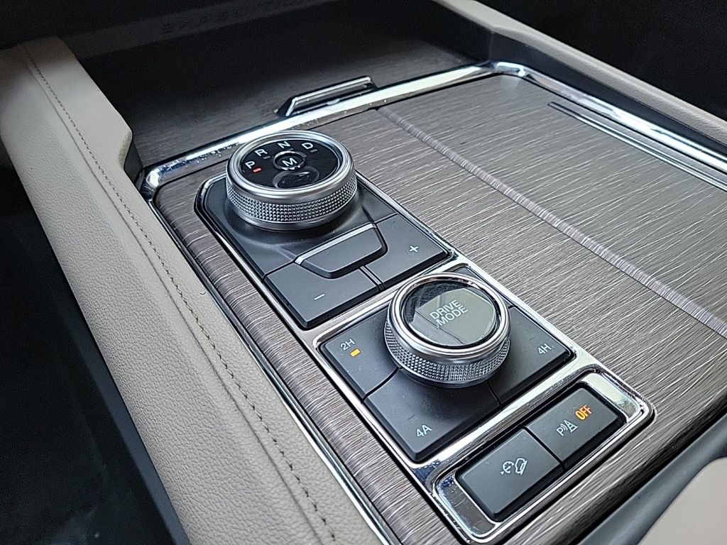 Thumbnail: 2024 Ford Expedition MAX - 32