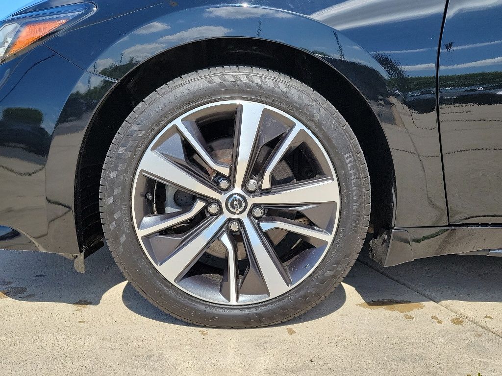 Thumbnail: 2020 Nissan Maxima - 8