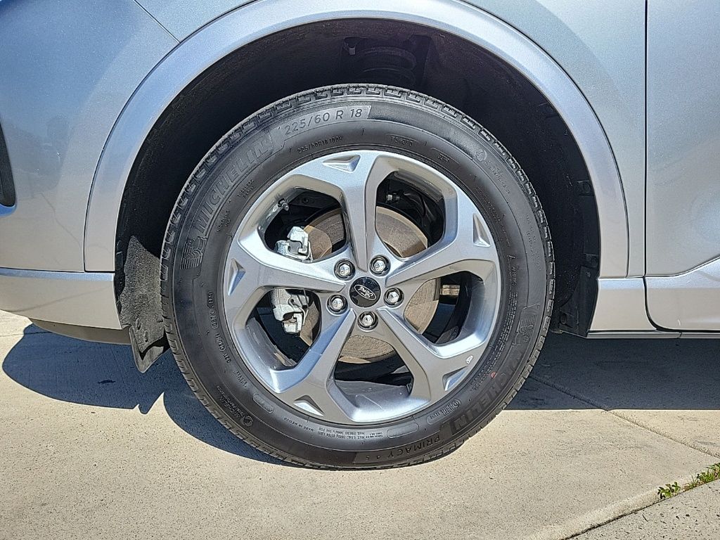 Thumbnail: 2024 Ford Escape - 8