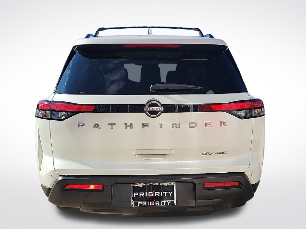 Thumbnail: 2022 Nissan Pathfinder - 4