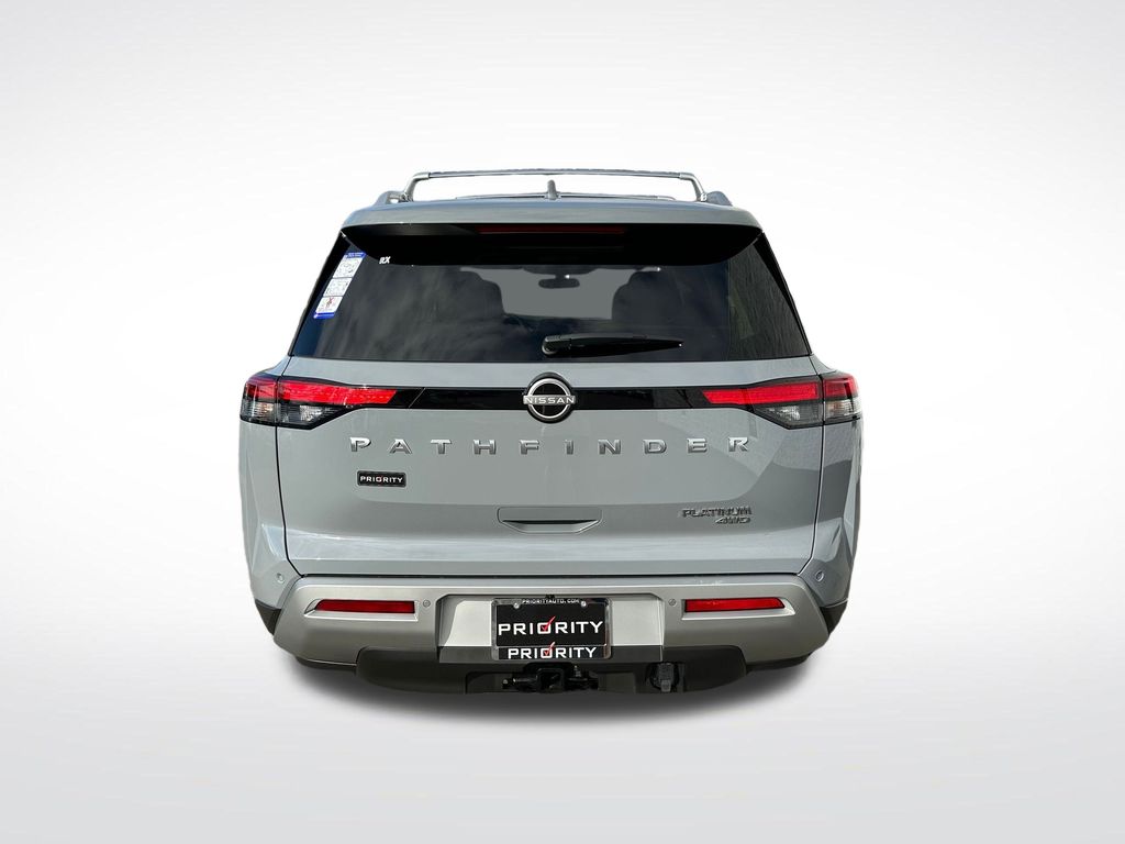 Thumbnail: 2025 Nissan Pathfinder - 4