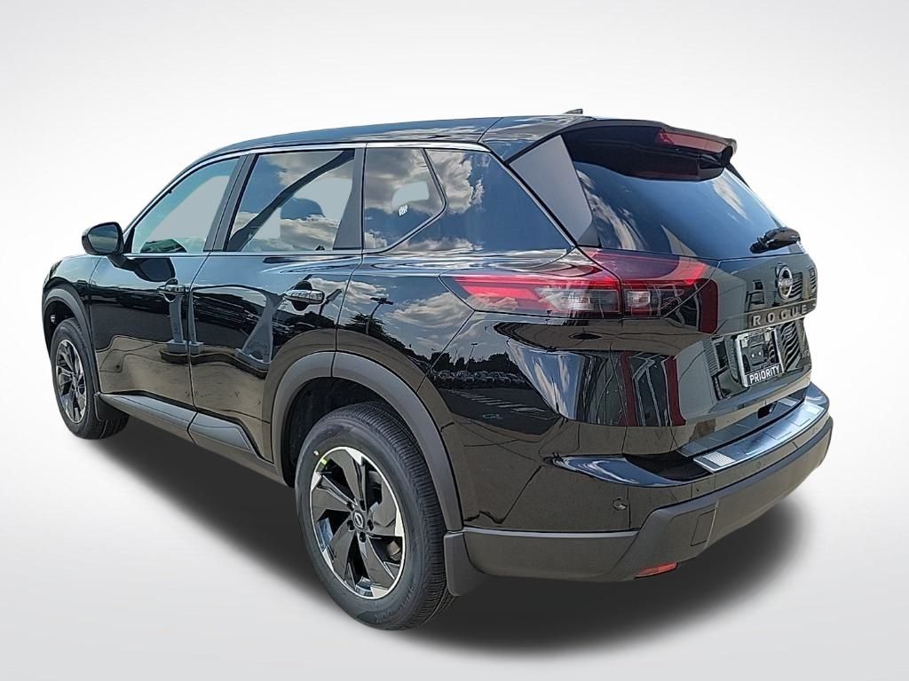 Thumbnail: 2026 Nissan Rogue - 4