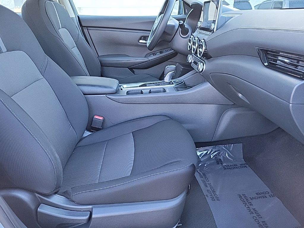 Thumbnail: 2025 Nissan Sentra - 16