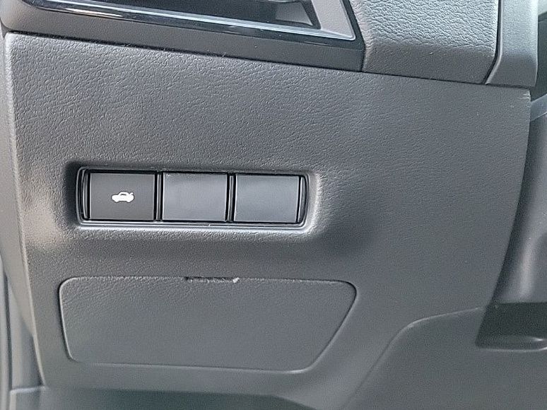 Thumbnail: 2026 Nissan Sentra - 27