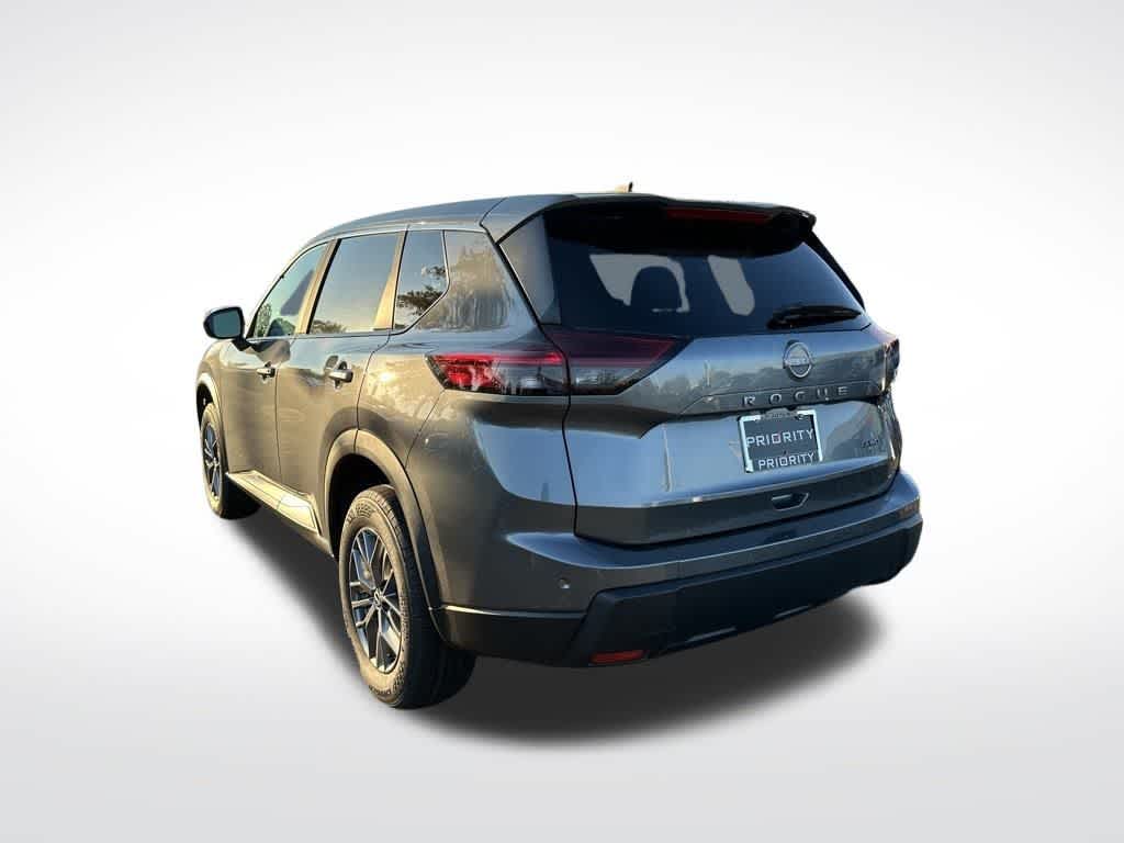 Thumbnail: 2025 Nissan Rogue - 3