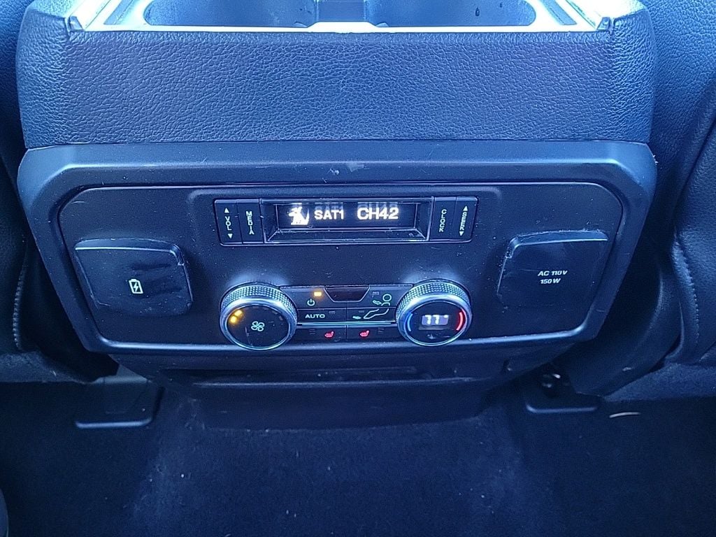 Thumbnail: 2018 Ford Expedition - 17