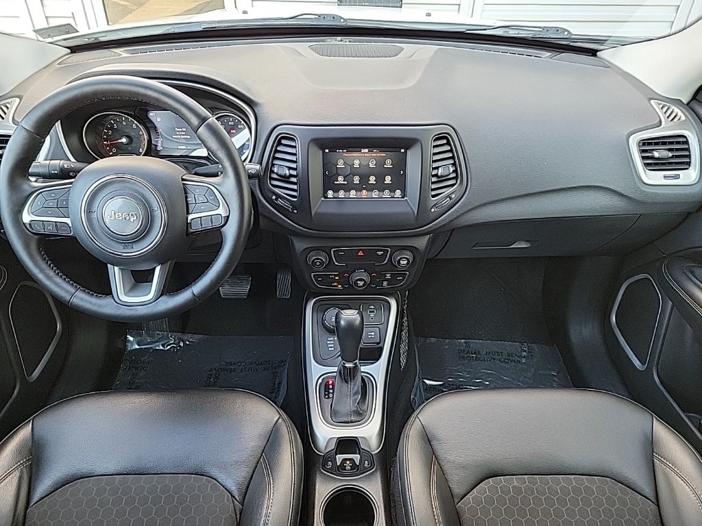 Thumbnail: 2018 Jeep Compass - 22