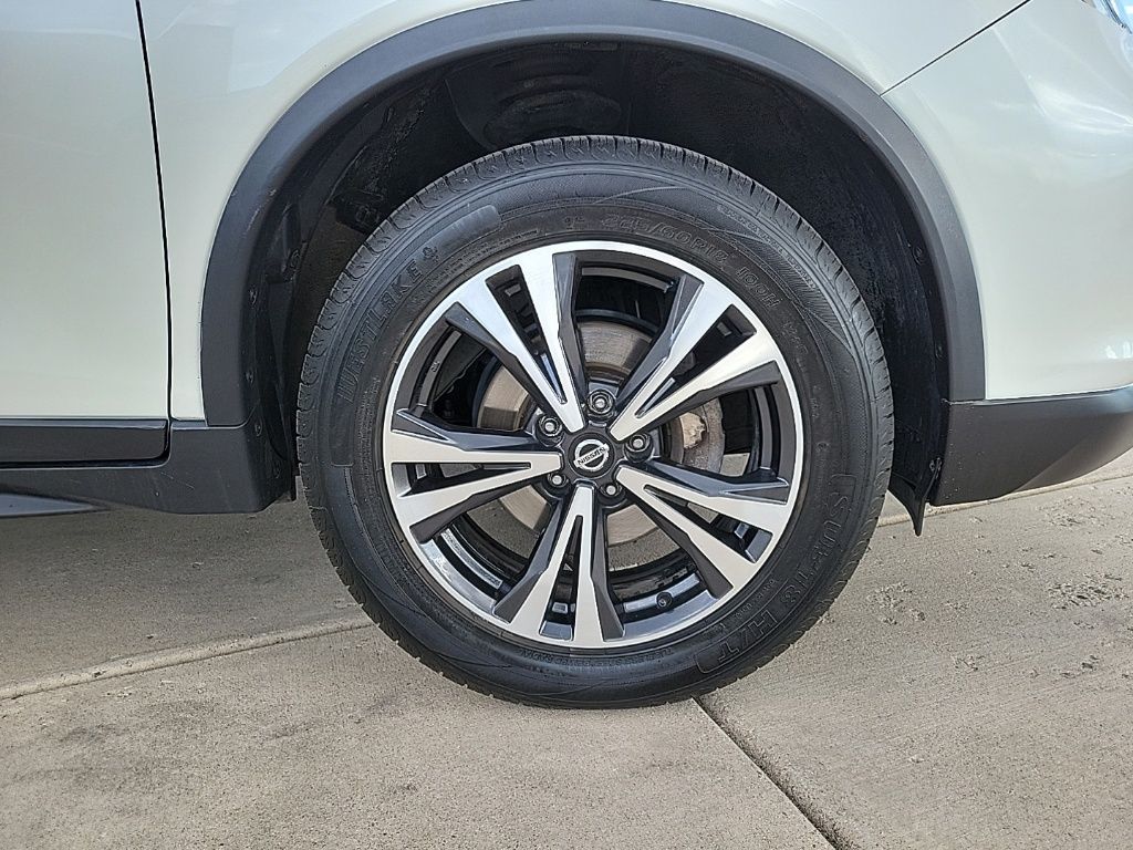 Thumbnail: 2020 Nissan Rogue - 8
