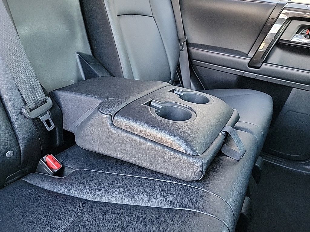 Thumbnail: 2020 Toyota 4Runner - 14