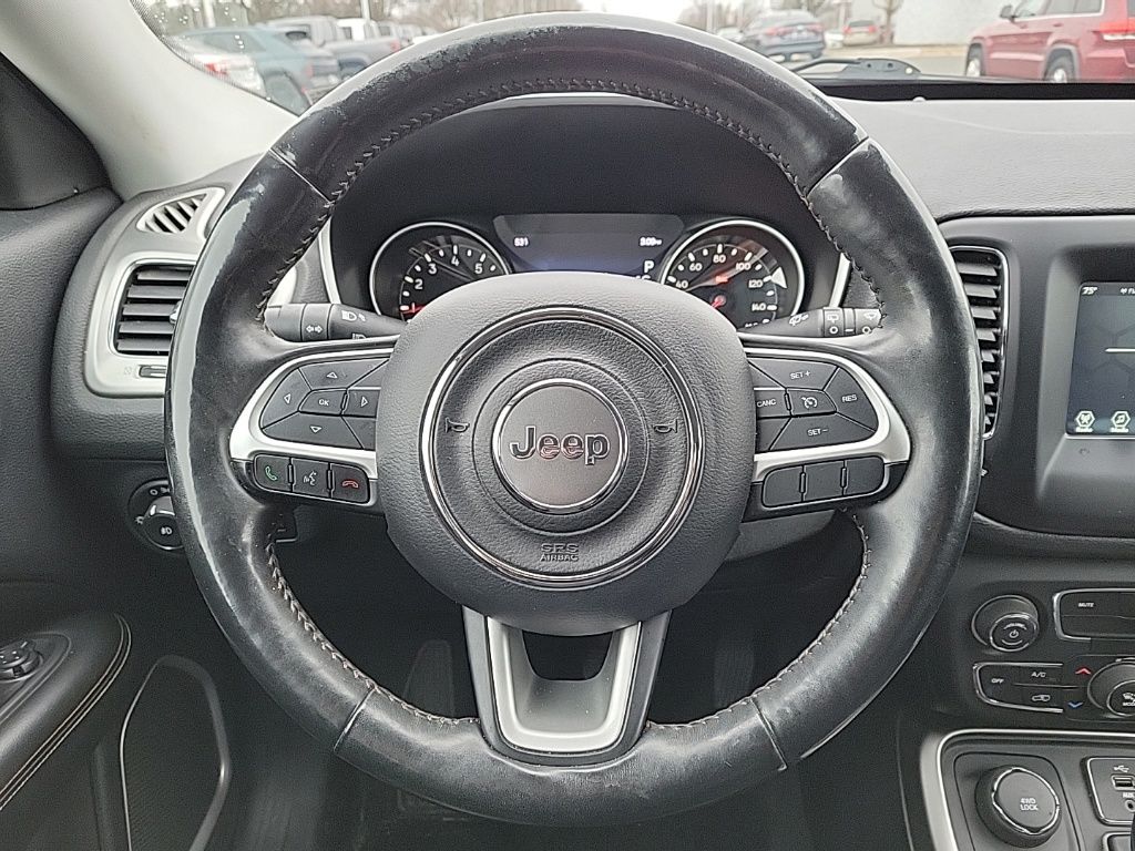 Thumbnail: 2018 Jeep Compass - 18