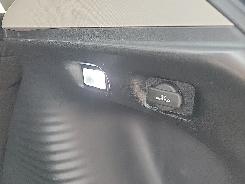 Thumbnail: 2023 Honda HR-V - 18