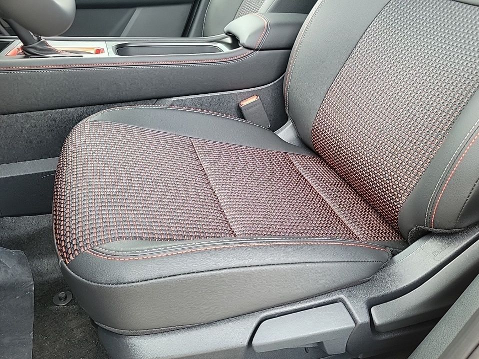 Thumbnail: 2025 Nissan Kicks - 21