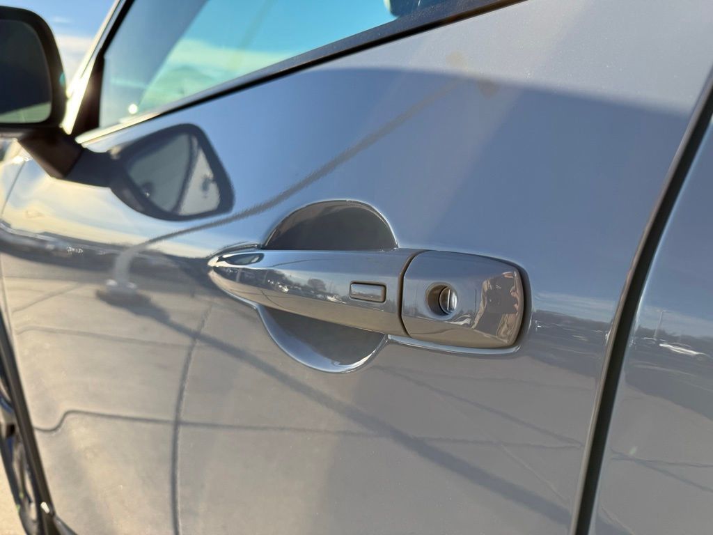 Thumbnail: 2026 Nissan Rogue - 9