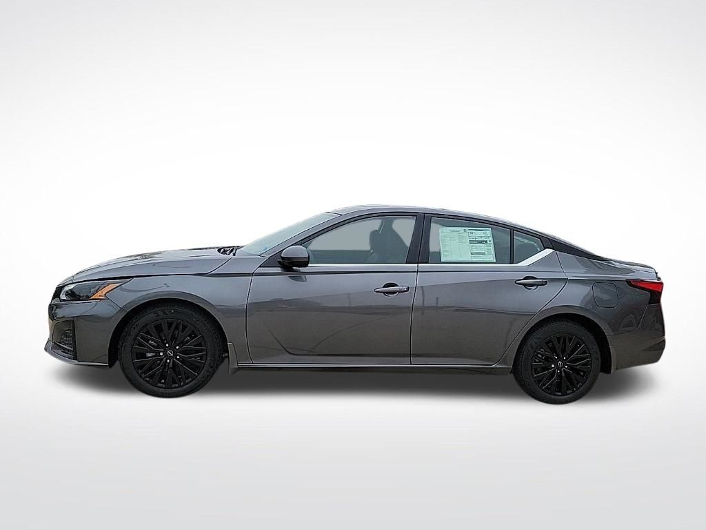 Thumbnail: 2026 Nissan Altima - 2