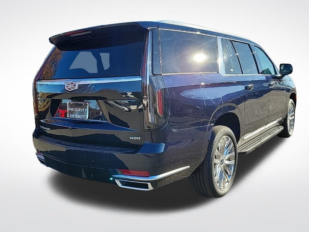 Thumbnail: 2023 Cadillac Escalade - 5