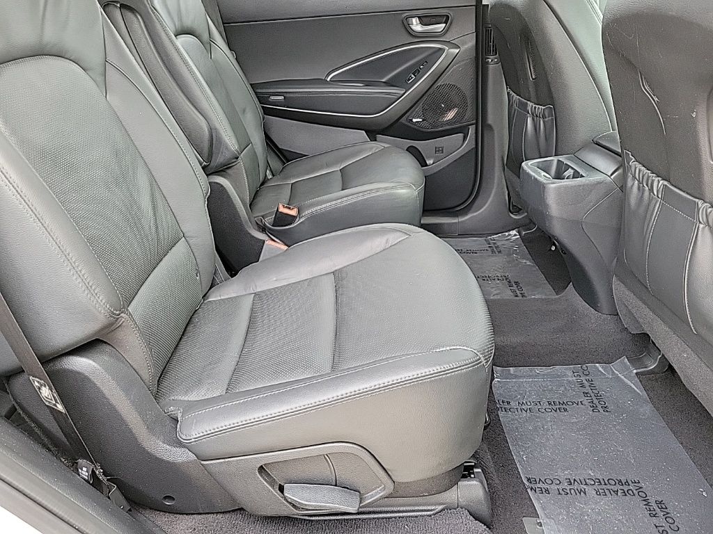 Thumbnail: 2018 Hyundai Santa Fe - 17