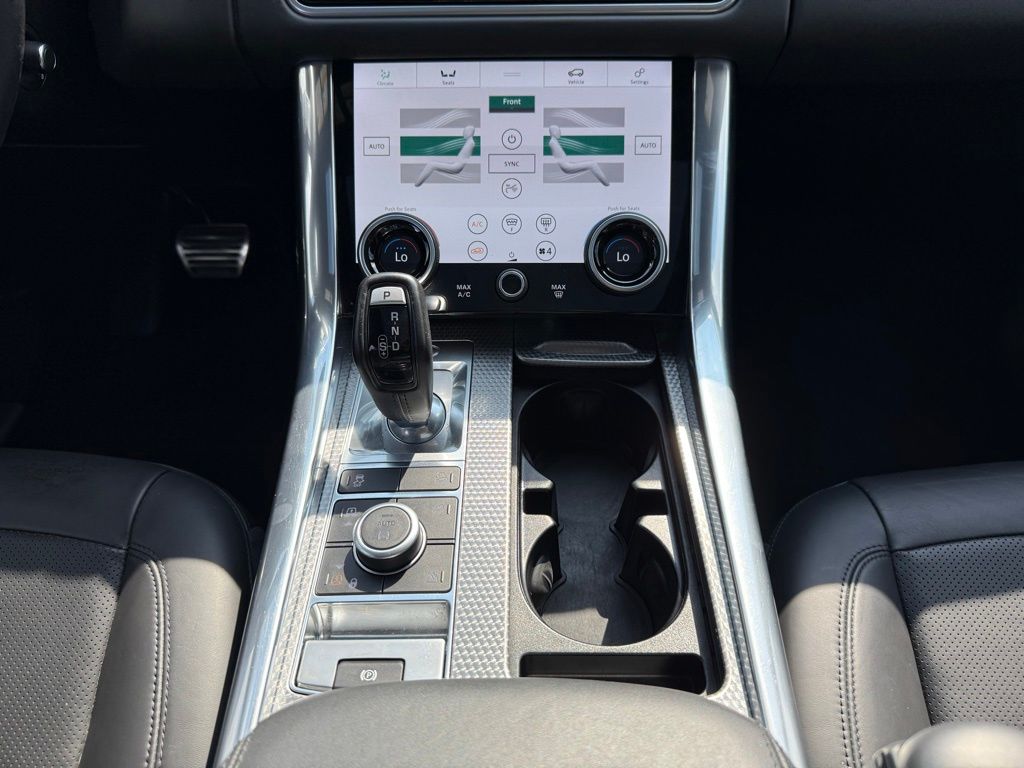 Thumbnail: 2019 Land Rover Range Rover Sport - 17