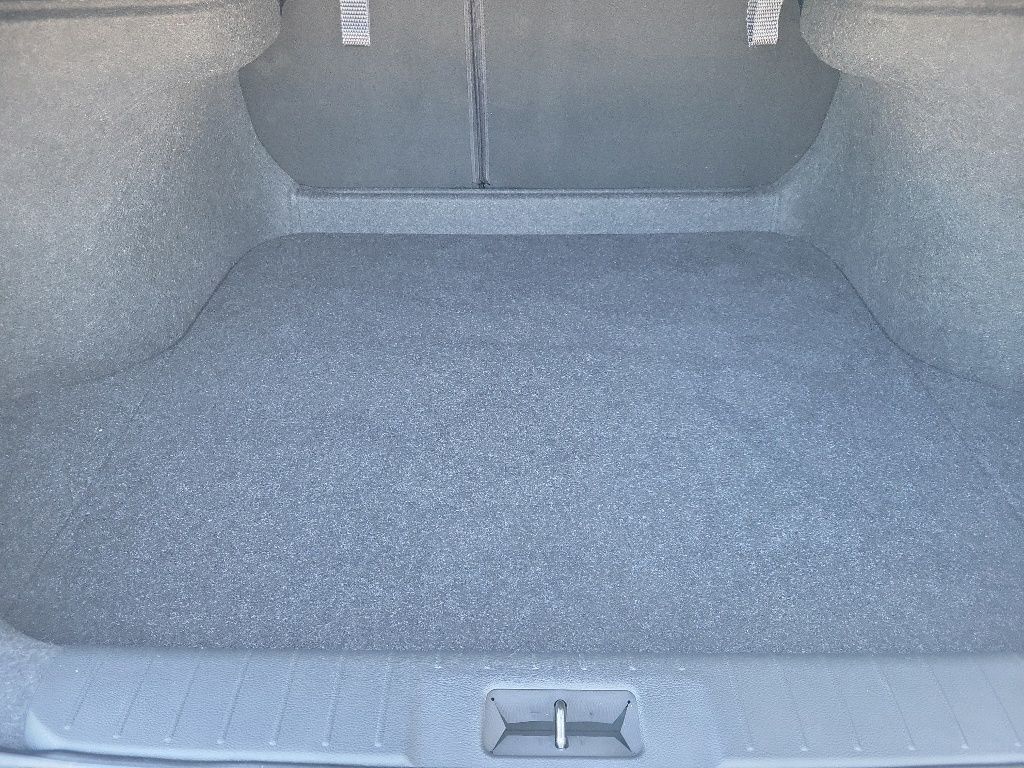 Thumbnail: 2023 Nissan Sentra - 16