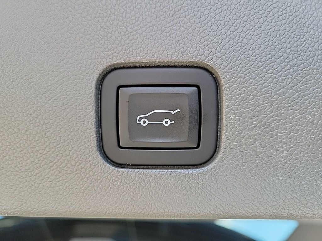 Thumbnail: 2023 Cadillac XT6 - 43