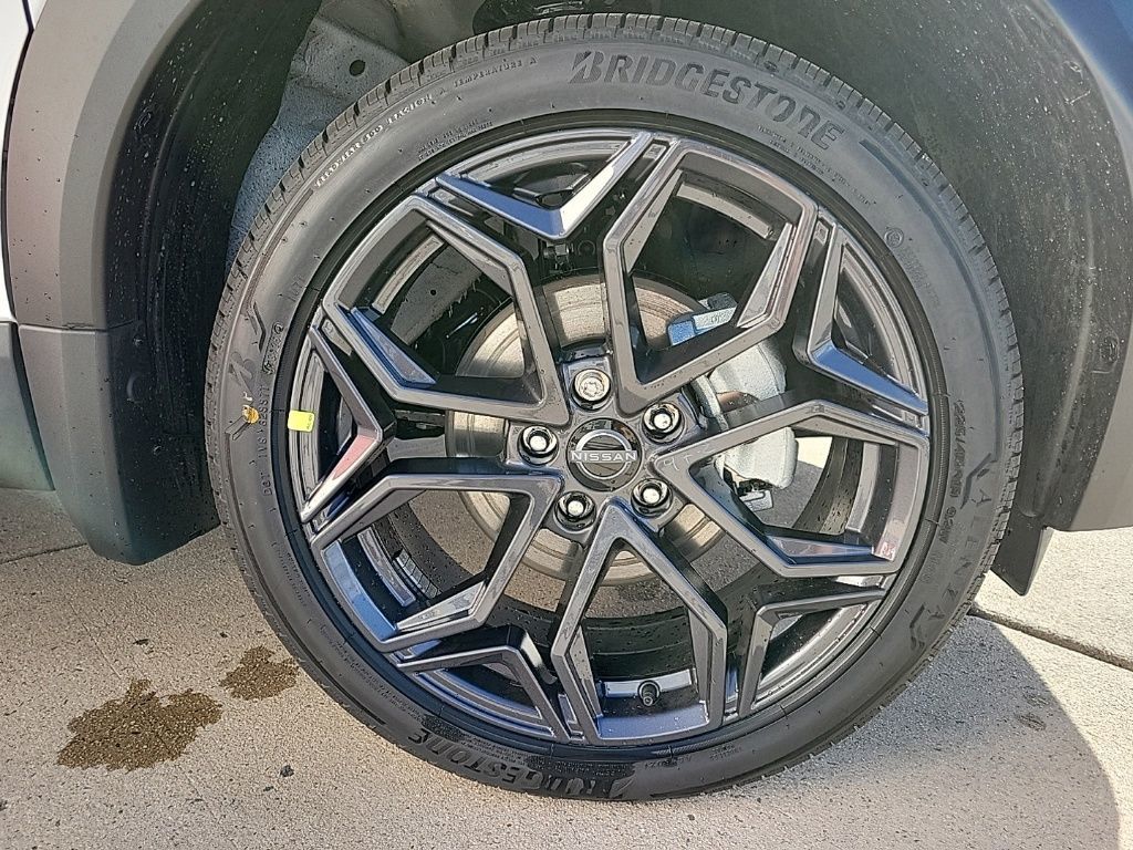 Thumbnail: 2026 Nissan Kicks - 9