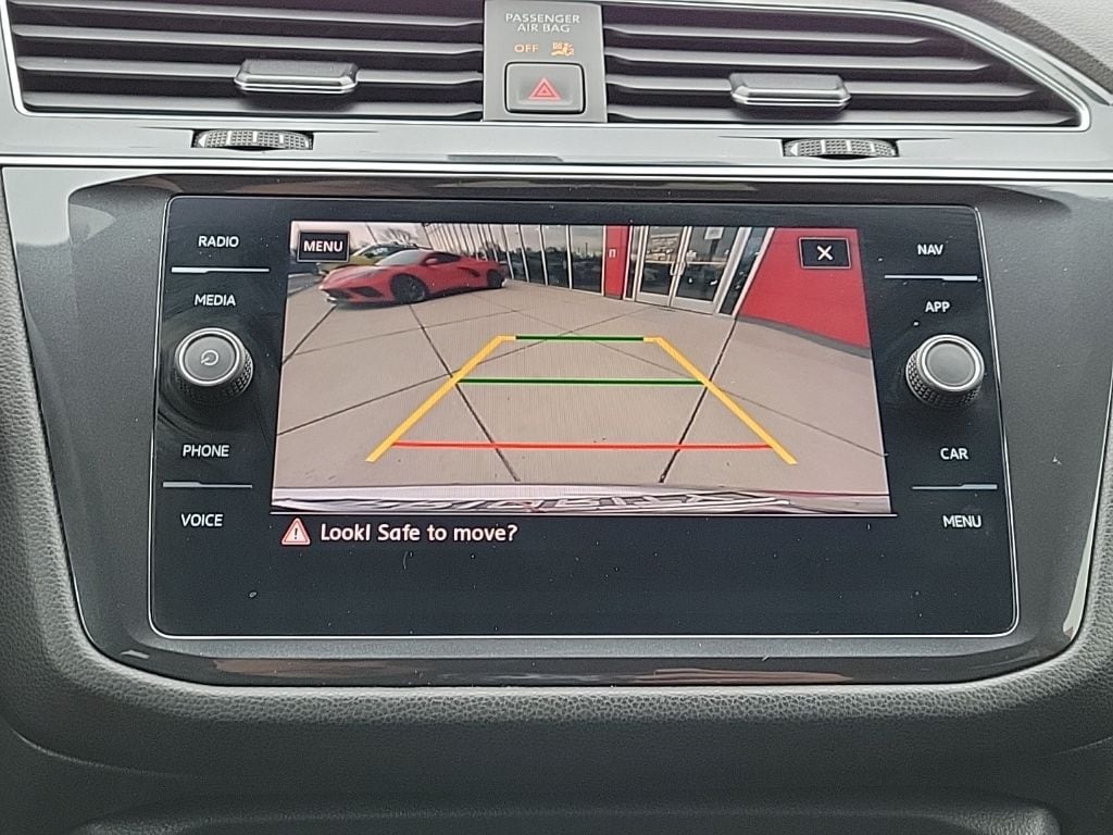 Thumbnail: 2019 Volkswagen Tiguan - 28