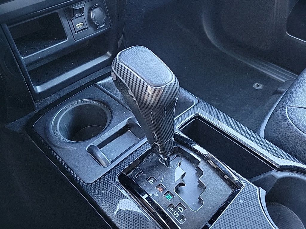 Thumbnail: 2020 Toyota 4Runner - 29