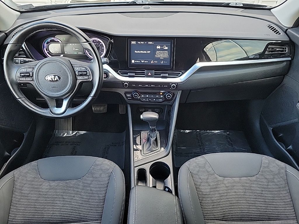 Thumbnail: 2020 Kia Niro - 15