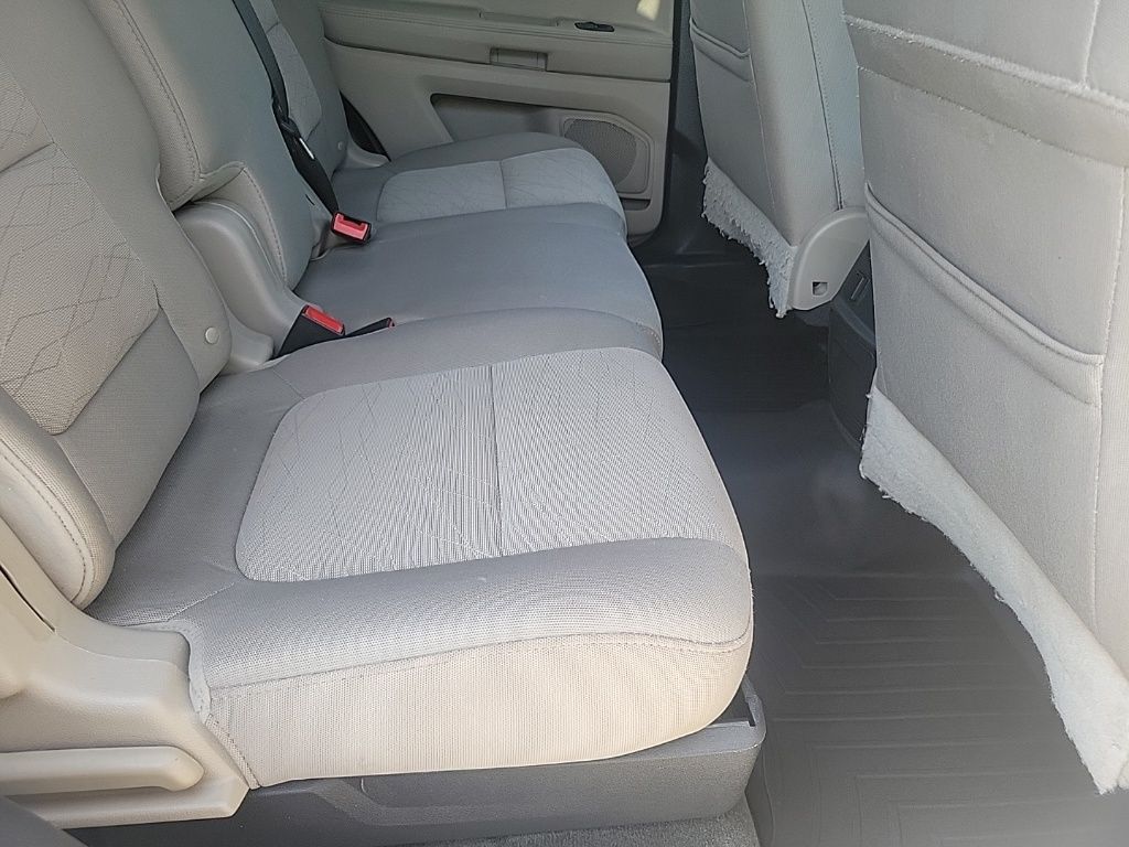 Thumbnail: 2014 Ford Explorer - 14