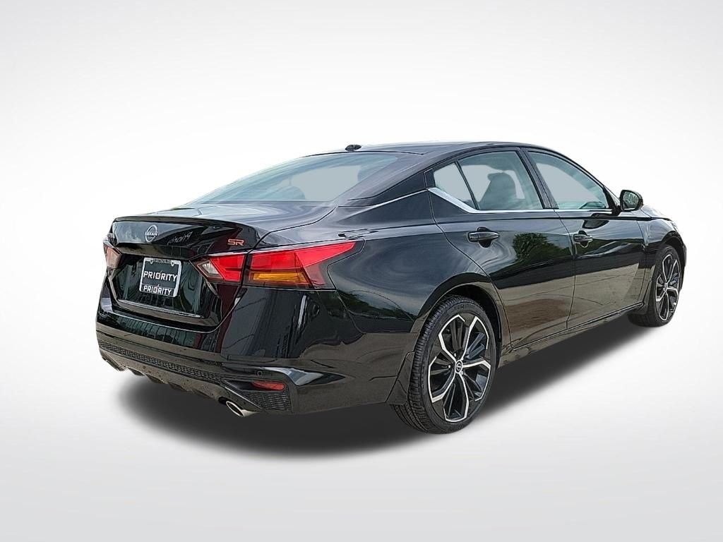 Thumbnail: 2026 Nissan Altima - 4