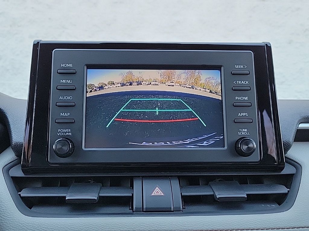 Thumbnail: 2019 Toyota RAV4 - 19