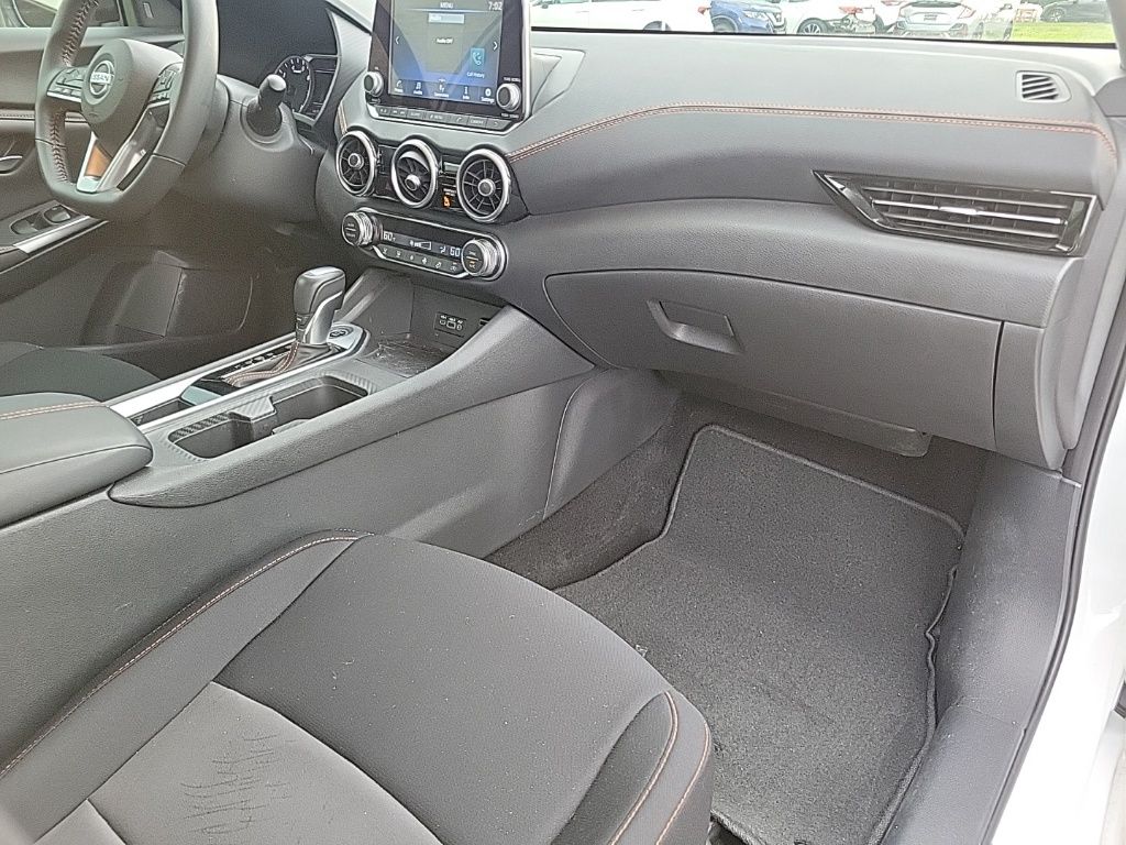 2023 Nissan Sentra SR 10