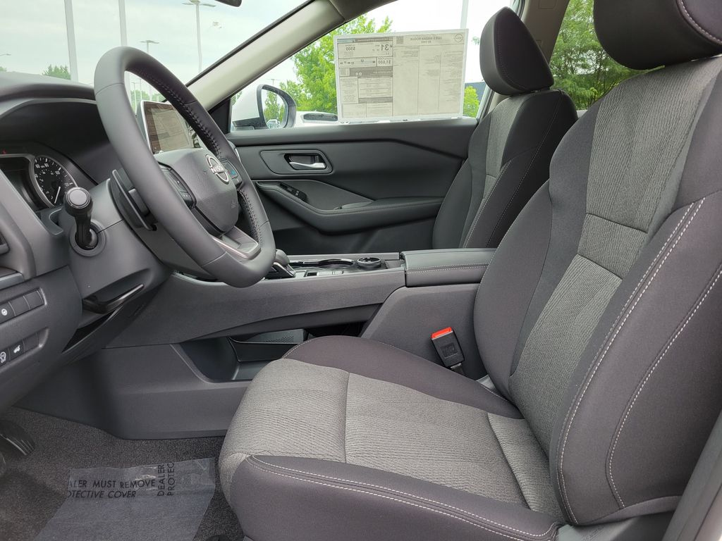 Thumbnail: 2026 Nissan Rogue - 11