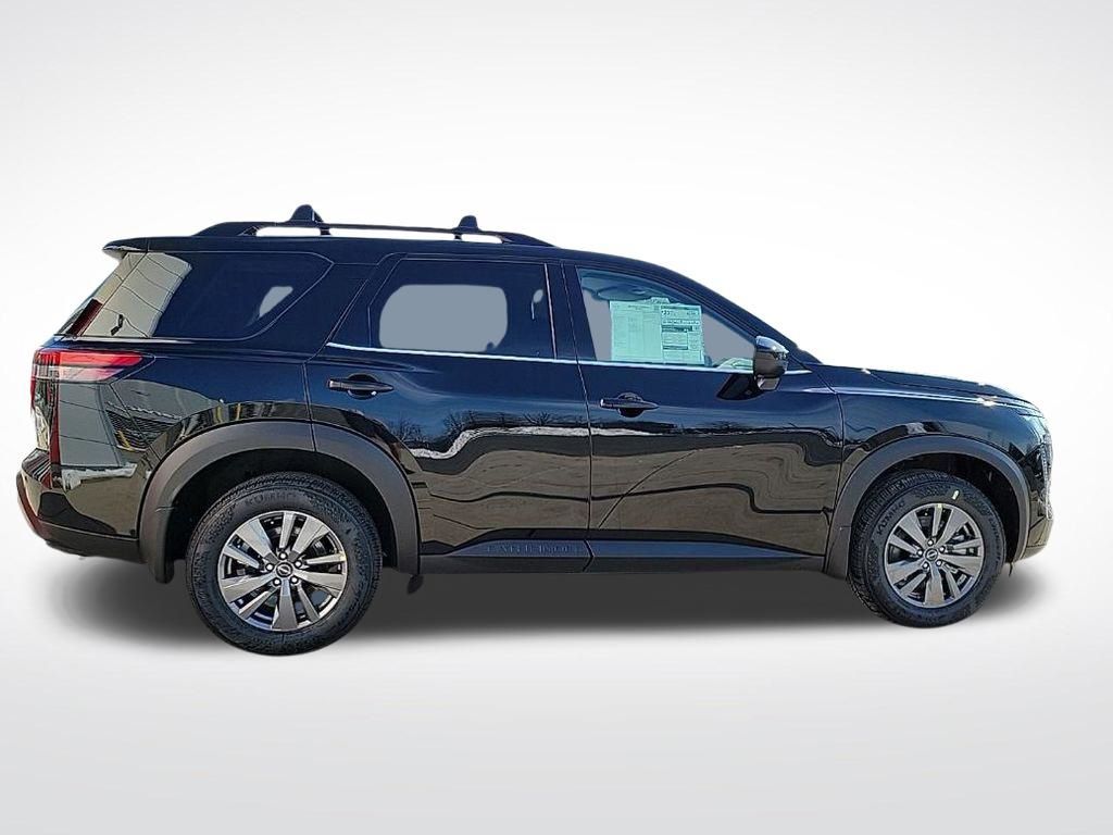 Thumbnail: 2026 Nissan Pathfinder - 5