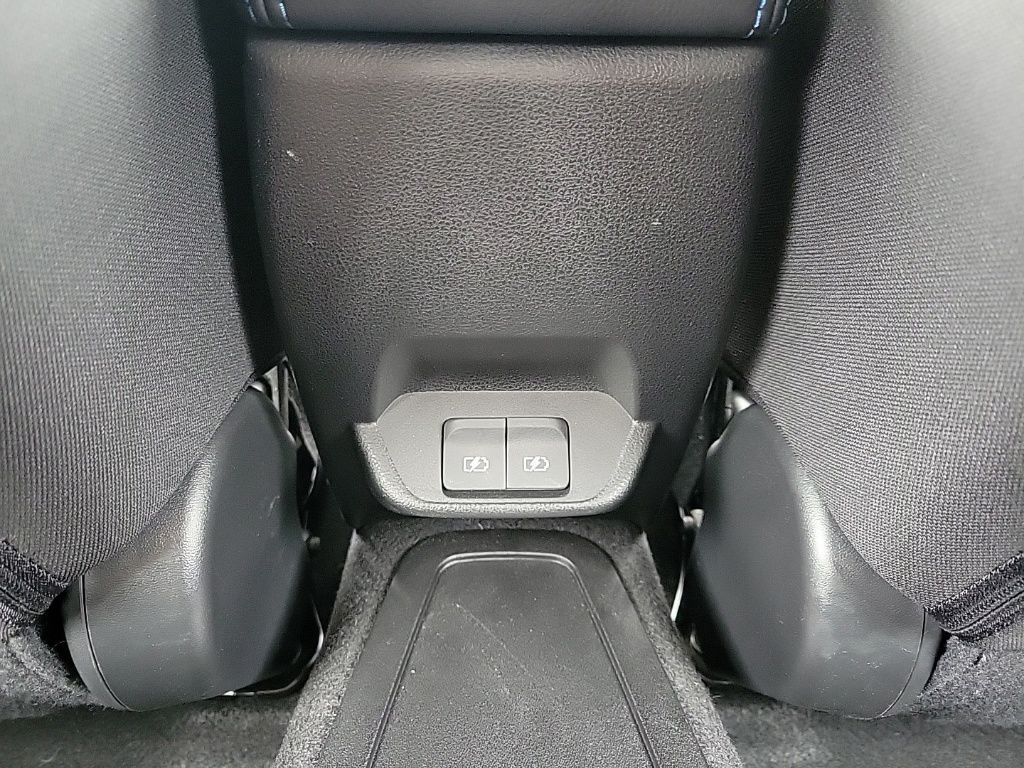 Thumbnail: 2021 Nissan Leaf - 14