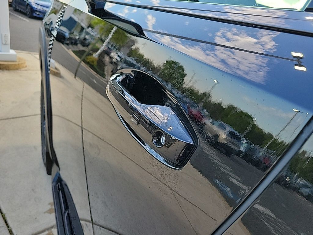 Thumbnail: 2026 Nissan Armada - 9