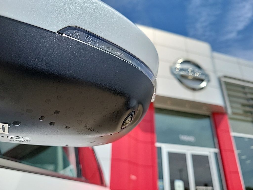 Thumbnail: 2026 Nissan Rogue - 9