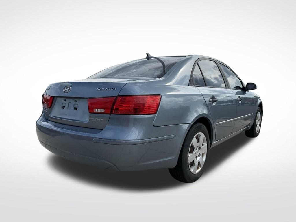 2010 Hyundai Sonata GLS 5
