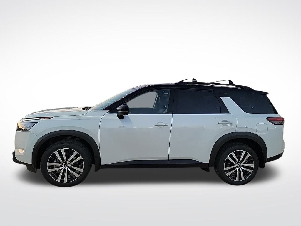 Thumbnail: 2025 Nissan Pathfinder - 2