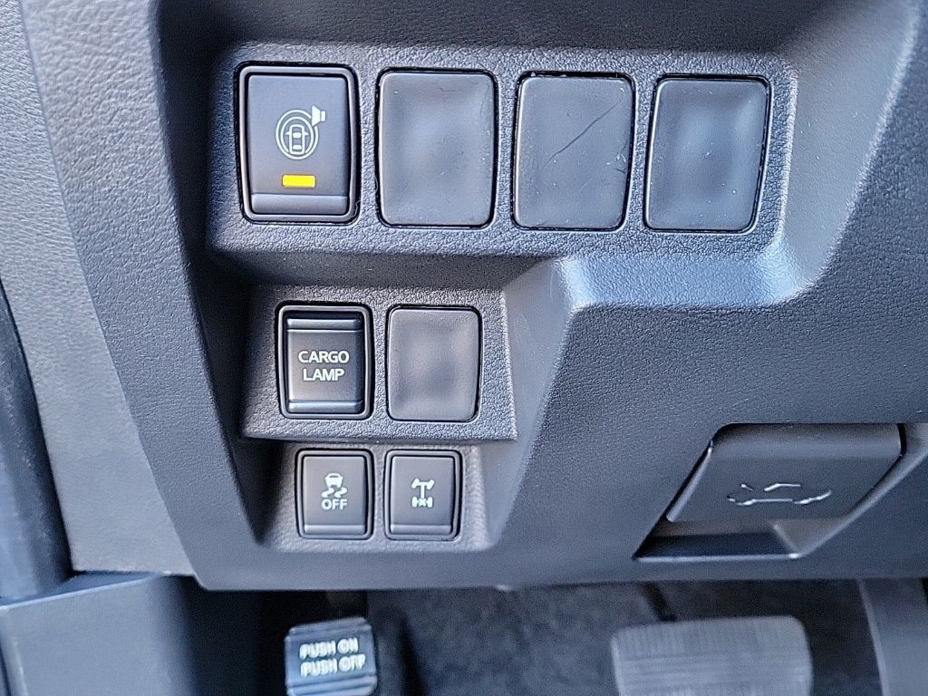 Thumbnail: 2026 Nissan Frontier - 26