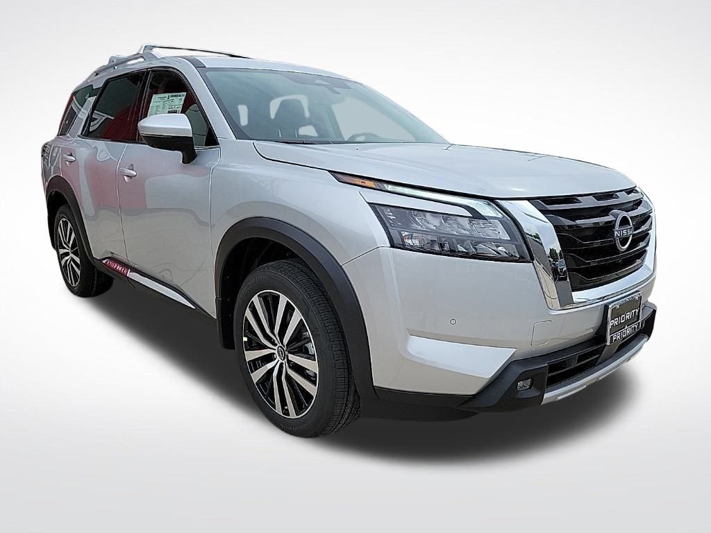 Thumbnail: 2025 Nissan Pathfinder - 7