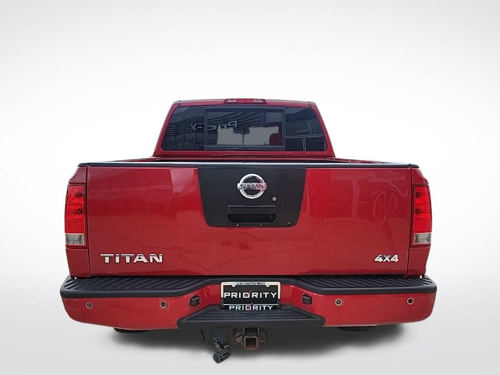 Thumbnail: 2012 Nissan Titan - 4