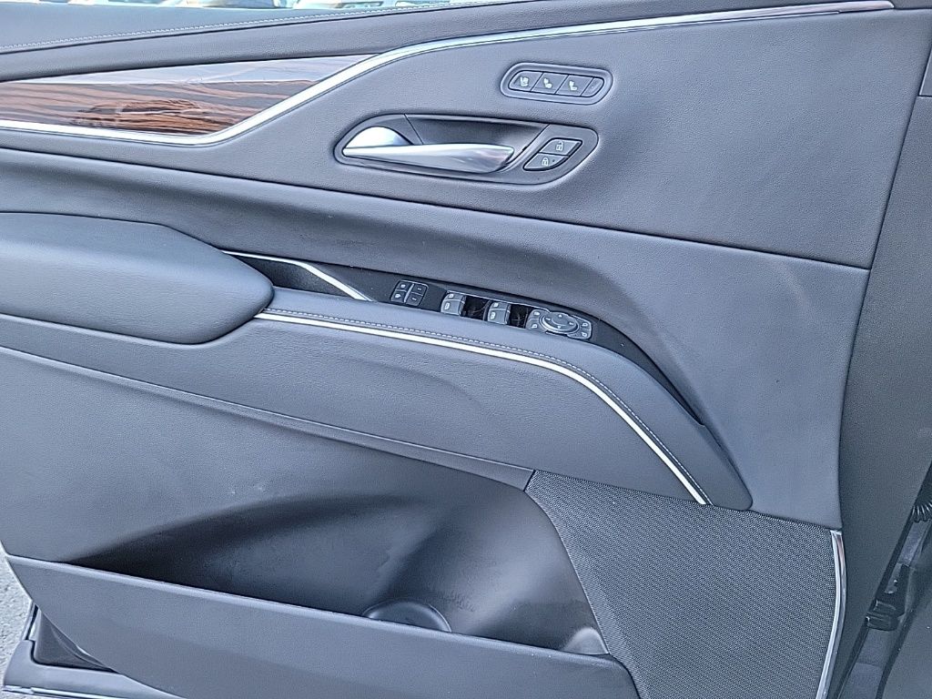 Thumbnail: 2023 Cadillac Escalade - 41