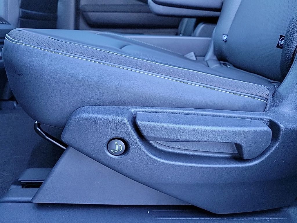 Thumbnail: 2026 Nissan Pathfinder - 15