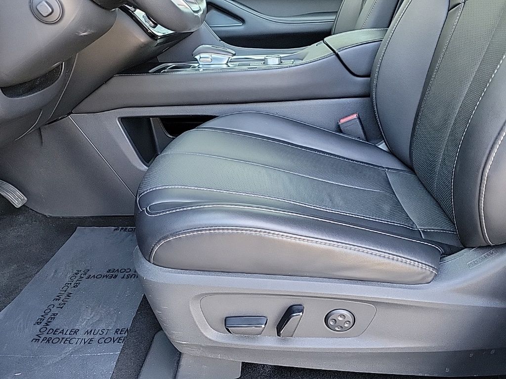Thumbnail: 2023 INFINITI QX60 - 11